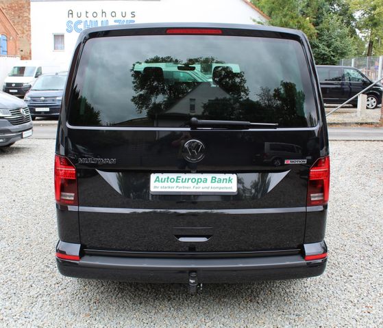 Volkswagen T6.1 Multivan Highline Black DSG 4Motion Extras!