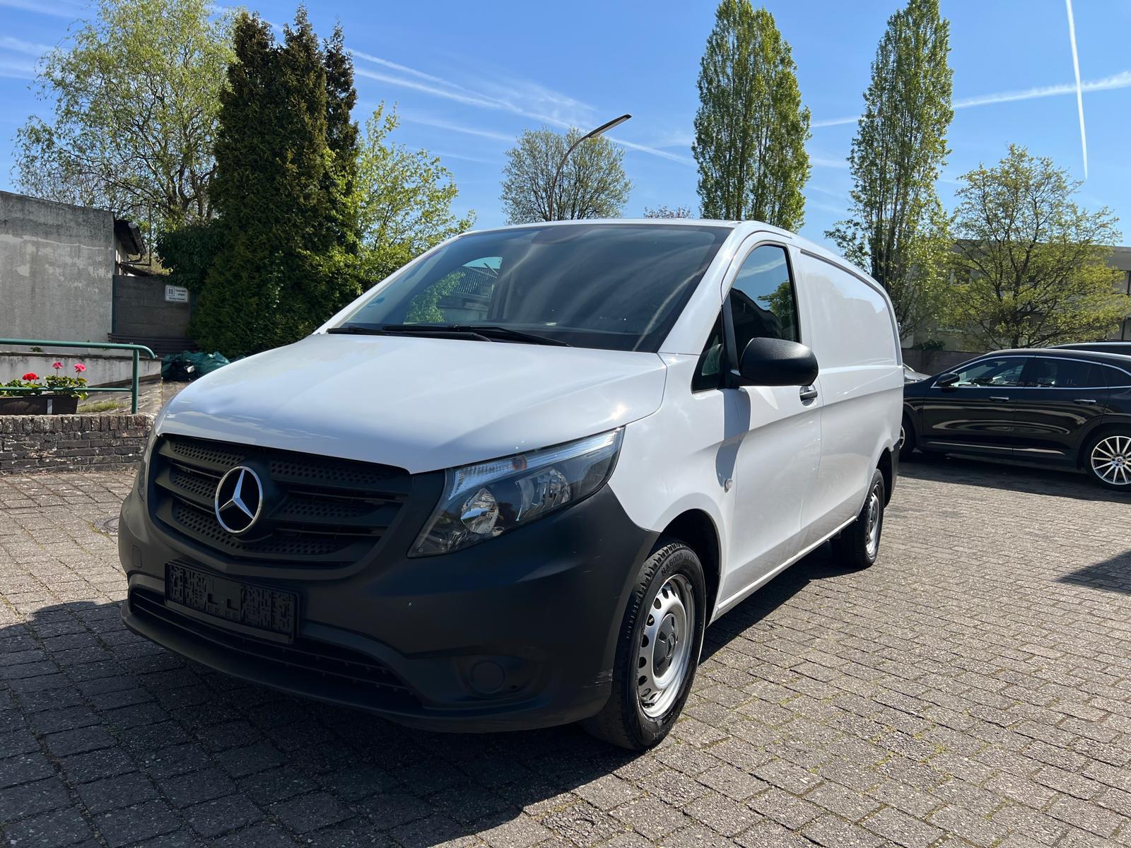 Mercedes-Benz Vito Kasten 110 CDI FWD lang *Klima*Kamera*