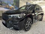 BMW X1 xDrive 25e M SPORT PANO H&K ACC KAM HUD 19" - : Schwarz, Plug-In Hybrid, Geländewagen