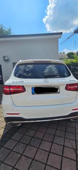 Mercedes-Benz GLC 250 4MATIC Autom. - - weiße Mercedes-Benz GLC-Klasse