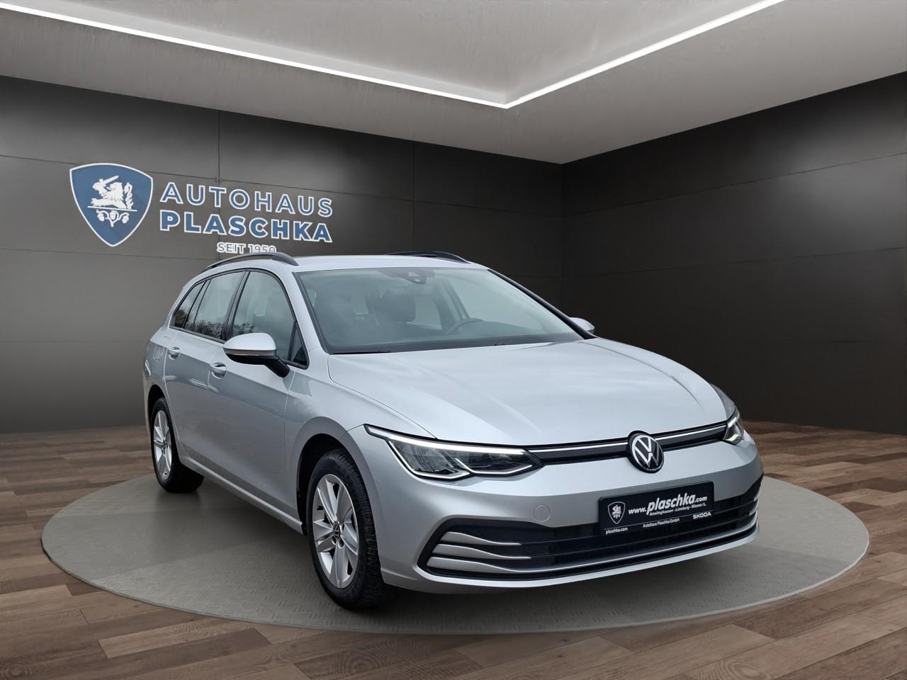 Volkswagen Golf VIII Var. 2.0 TDI Life ACC+APP+NAVI+LED+PDC