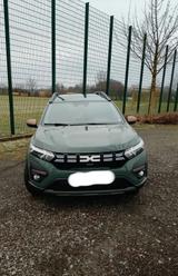 Dacia Jogger TCe 110 Extreme 7-Sitzer *AHK* - Dacia Jogger von privat