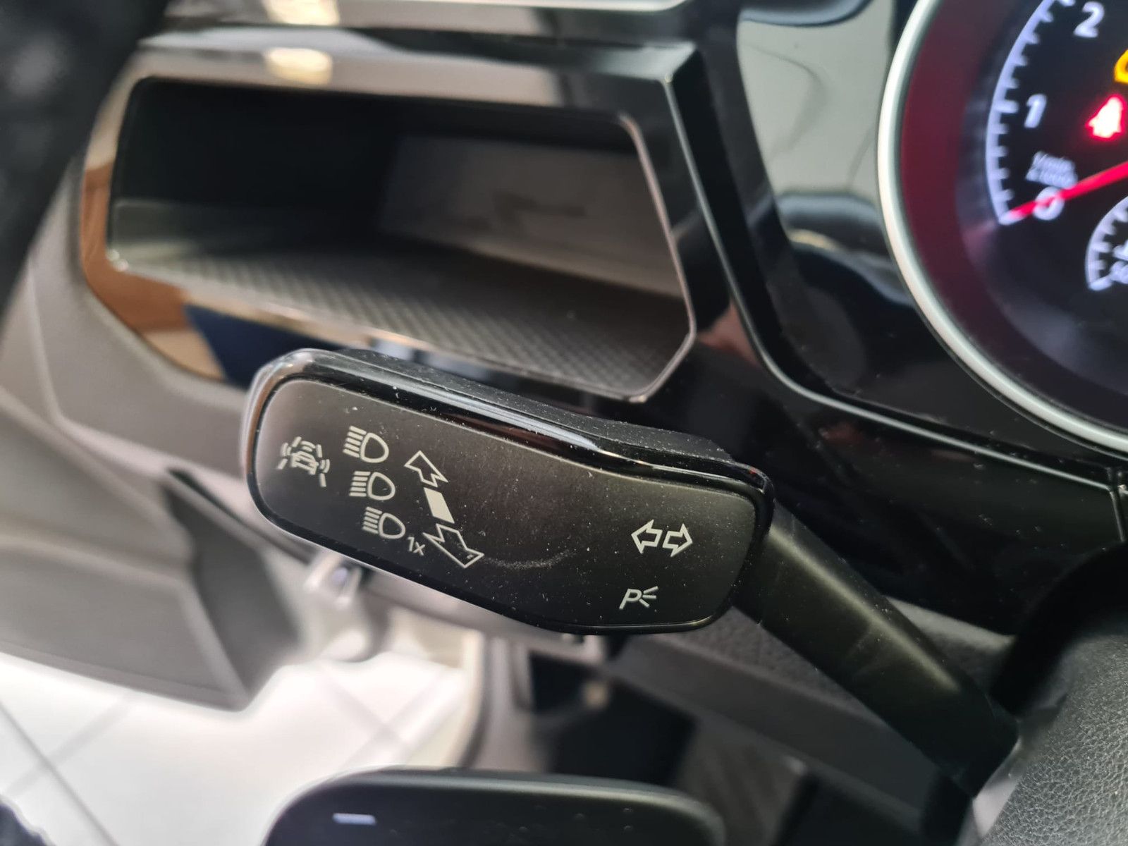 Fahrzeugabbildung Volkswagen Touran Highline BMT/Start-Stopp / LED / NAVI /