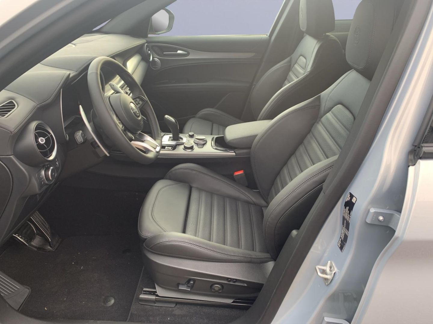 Alfa Romeo Stelvio - Bild 9