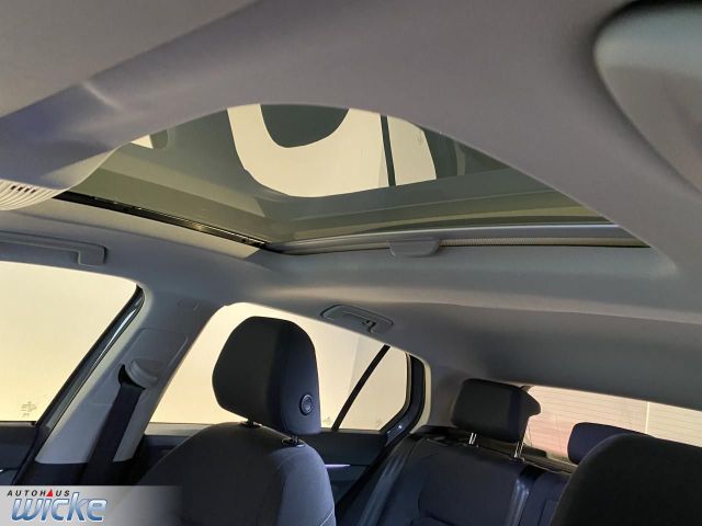 Golf VIII 2.0 TDI DSG Life NAVI KLIMA PDC LED