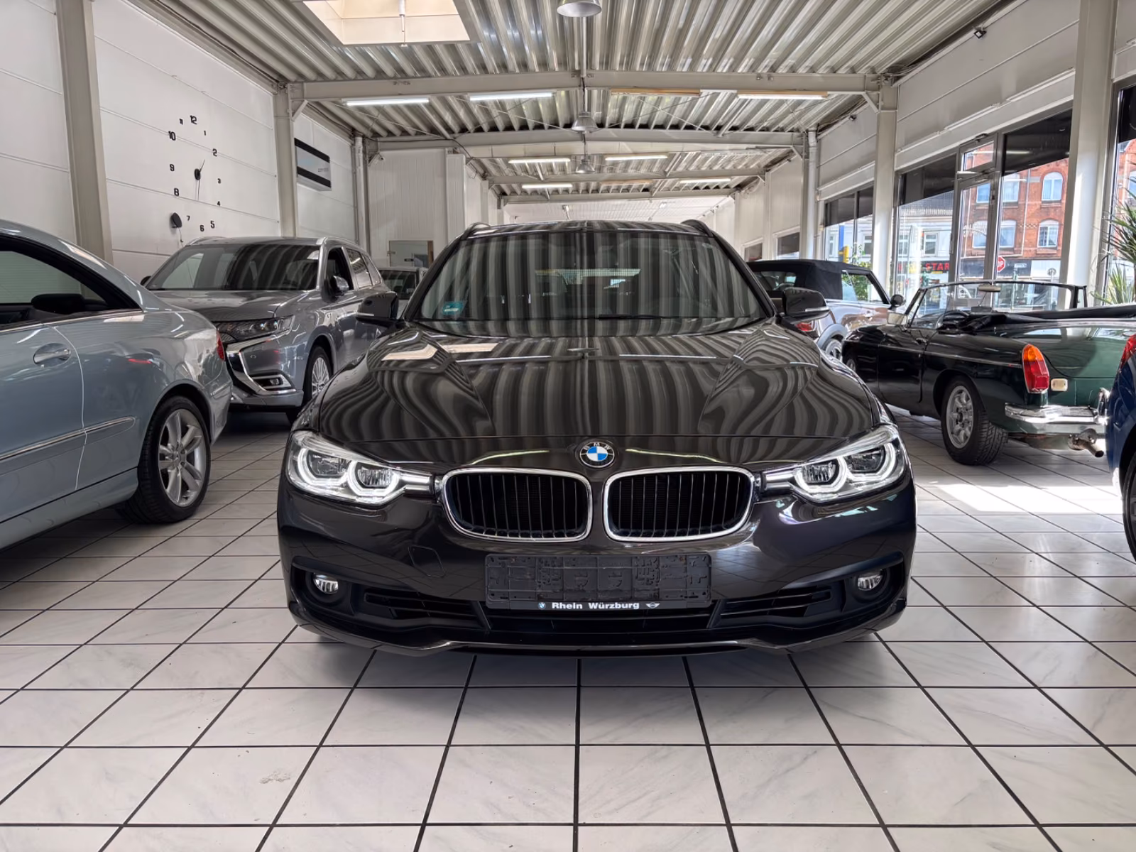 BMW 320 I Advantage *Automatik*