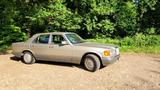 Mercedes-Benz Mercedes W126 - Mercedes-Benz S 260 von privat