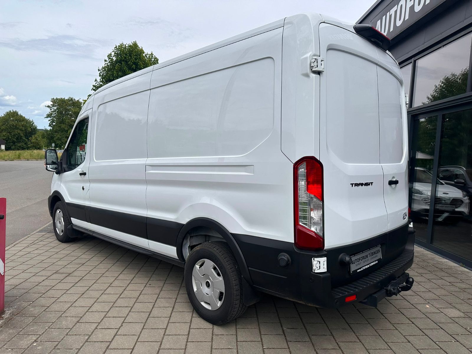 Fahrzeugabbildung Ford Transit 350 L3H2 Trend*ACC*360°*AHK*