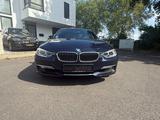 BMW 335 3 Limousine 335 i - BMW 335 aus 2012: 335i
