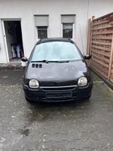 Renault Twingo Beach 1.2 Beach - Renault Twingo Beach mit Benzin-Antrieb