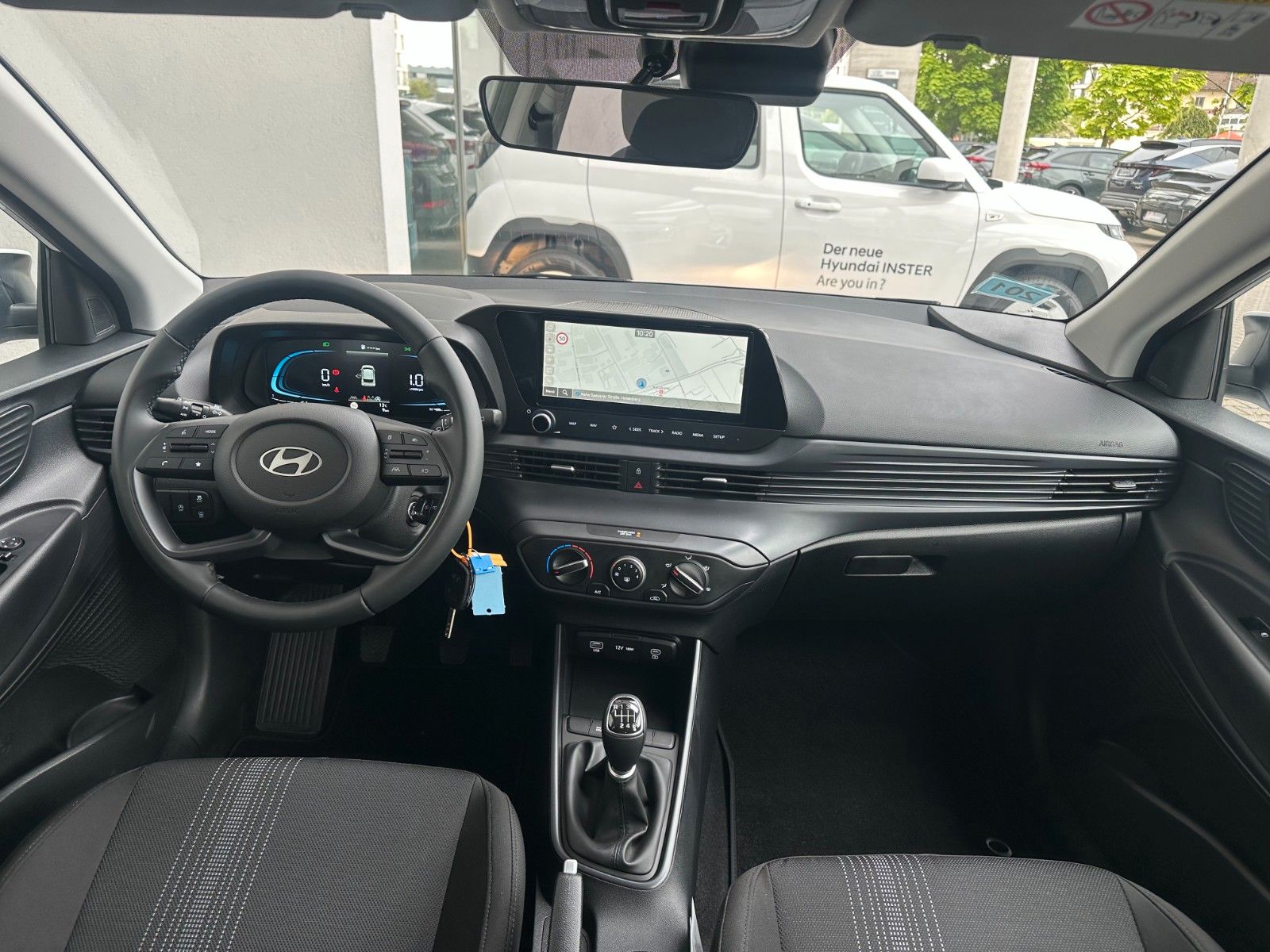 Fahrzeugabbildung Hyundai i20 Select 100PS Navi/PDC/kamera!