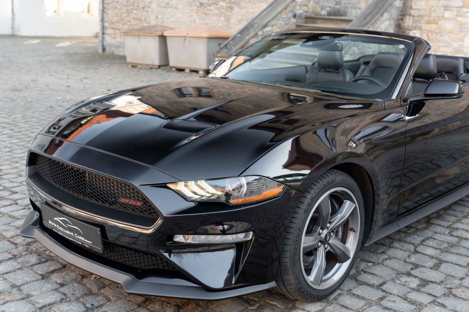 Fahrzeugabbildung Ford Mustang GT 5.0L CS Cabrio B&O KAM LED TOTW ACC