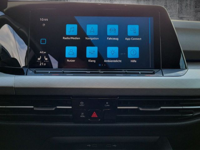 Golf VIII 1.5 l eTSI Life Aut. Navi Pro SHZ