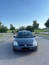 Ford Fiesta Viva X / Klima / 5-Türig - Ford Fiesta aus 2005: Viva X