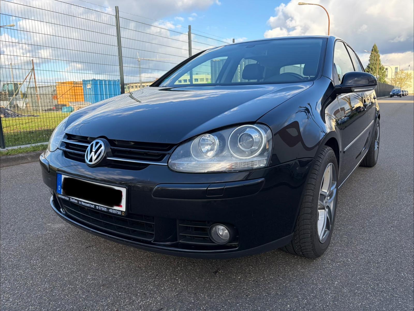 Volkswagen Golf V Lim. Highline 4Motion Xenon, Leder, 2.Hd