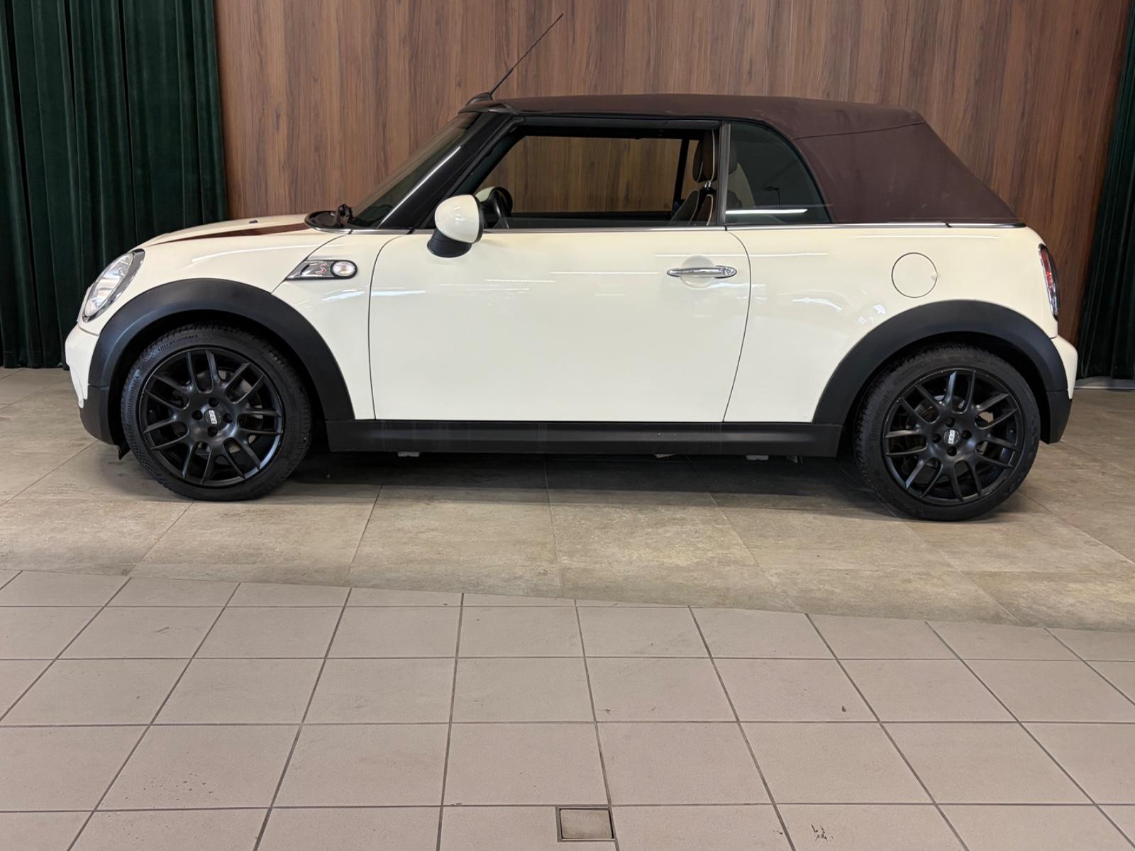 MINI Cooper S Cabrio Chili°Xenon°S-Heft°Leder°PDC