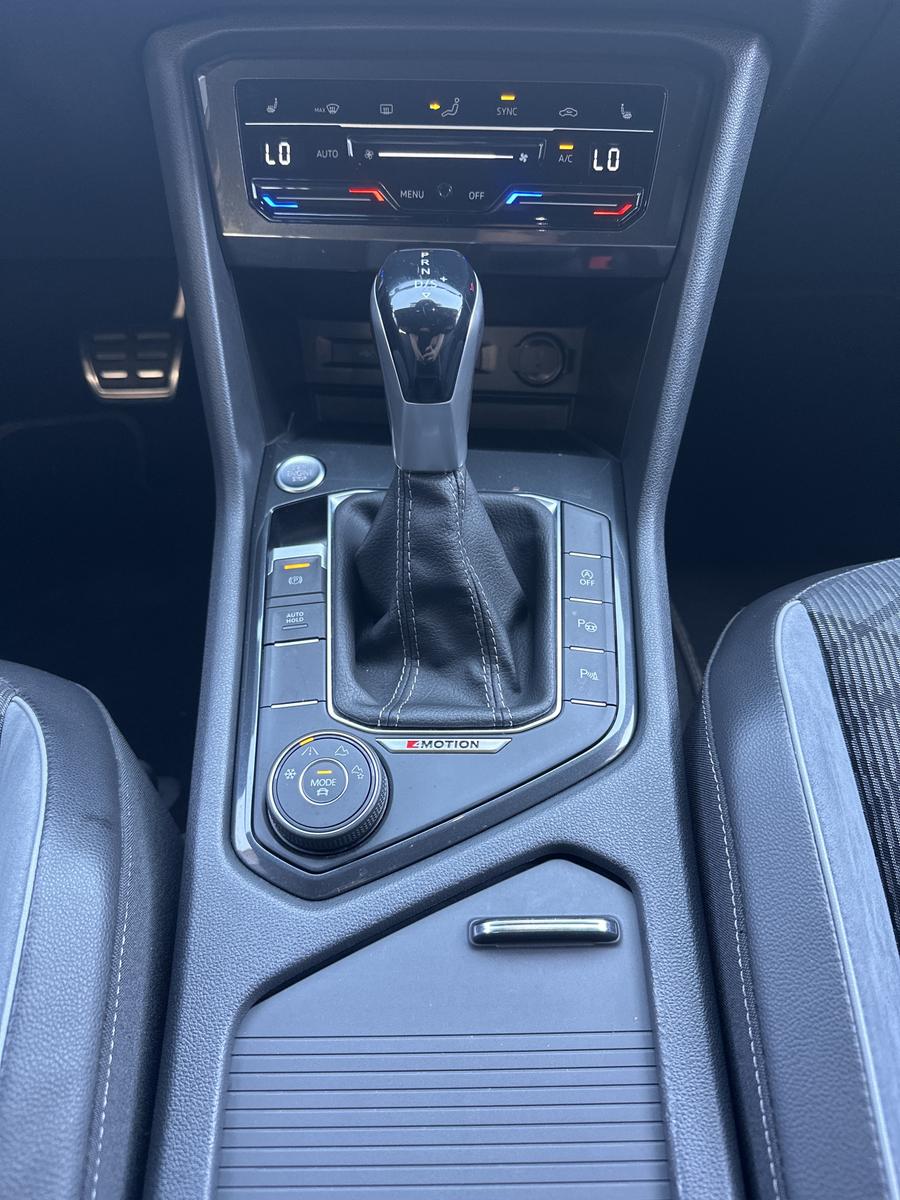 Volkswagen Tiguan 4M R-Line Black NAV+MATRIX+ACC+AHK, миниатюра 18
