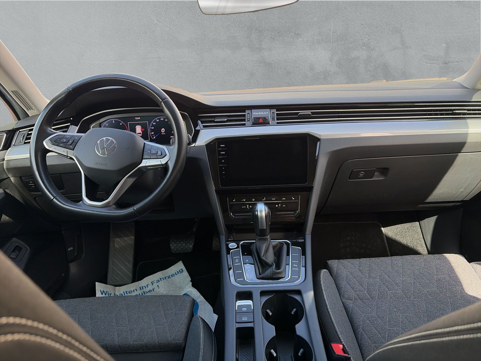 Fahrzeugabbildung Volkswagen Passat Variant 2.0 TDI Business Kamera AppConnec