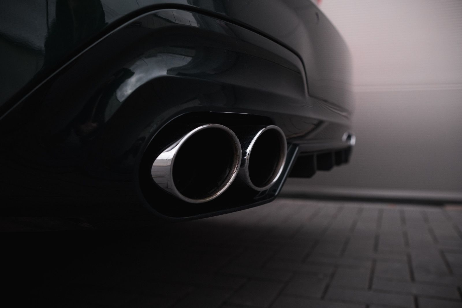 Fahrzeugabbildung ALPINA D3 S Touring-Pano-HarmanKardon-InnoPaket-20Zoll