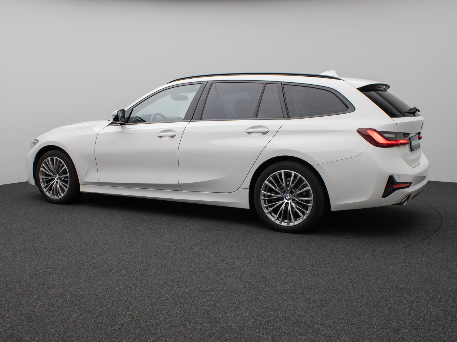 Fahrzeugabbildung BMW 320d SportLine DAB PDC Geschwindigkeitsreg Sport