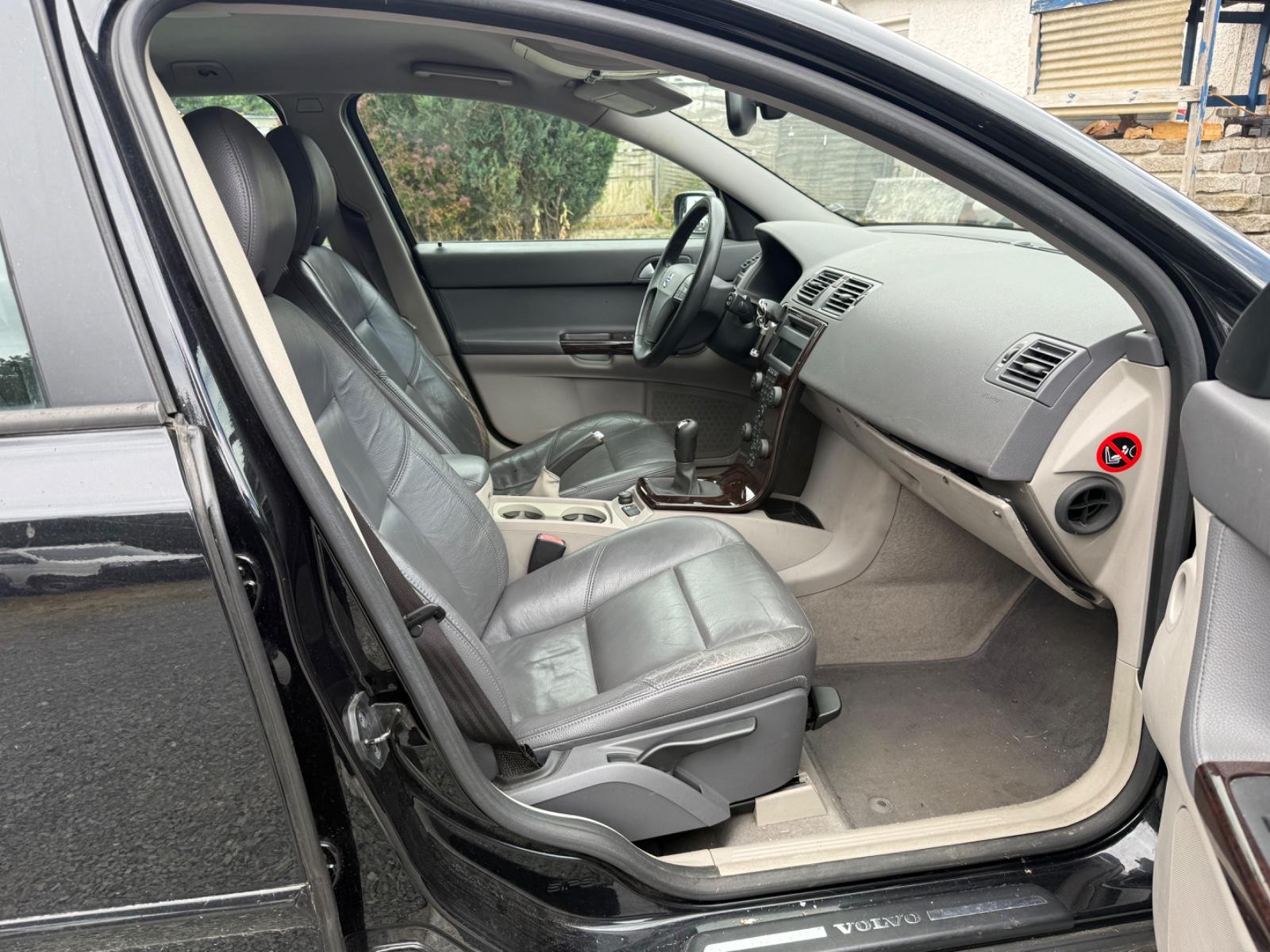 Volvo V50 2006 — photo 15