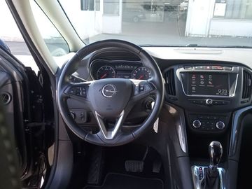 Opel Zafira - 11