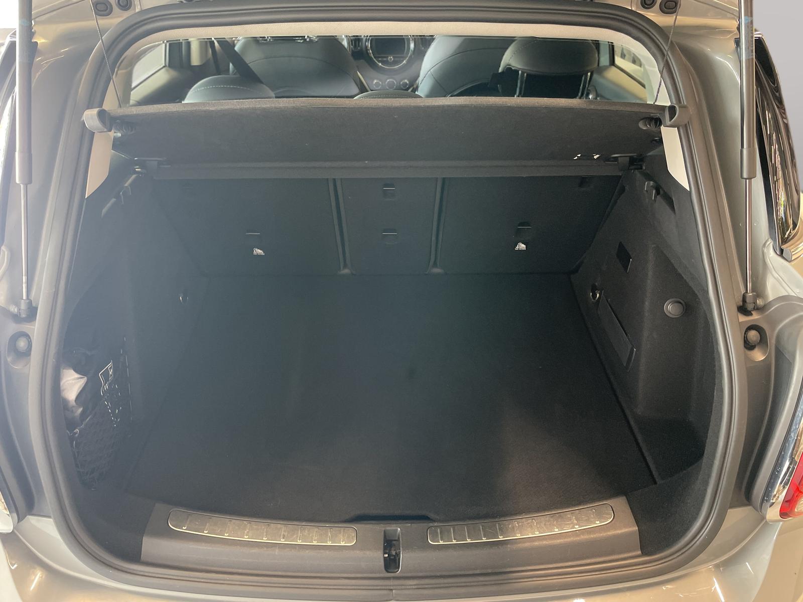 MINI Cooper S E ALL4 Navi Parkassist Sportsitze LED