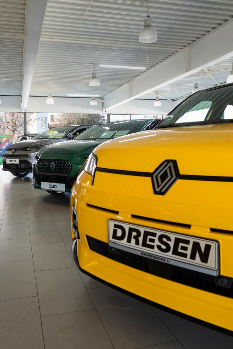showroom-image-bottom