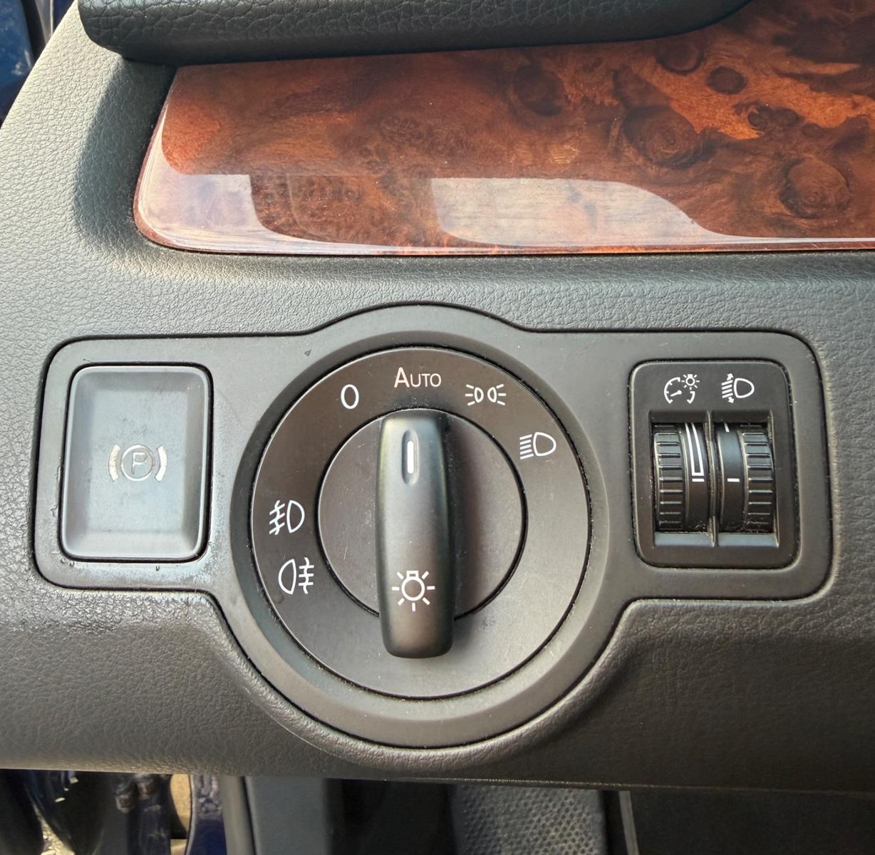 Volkswagen Passat 2008 — photo 37