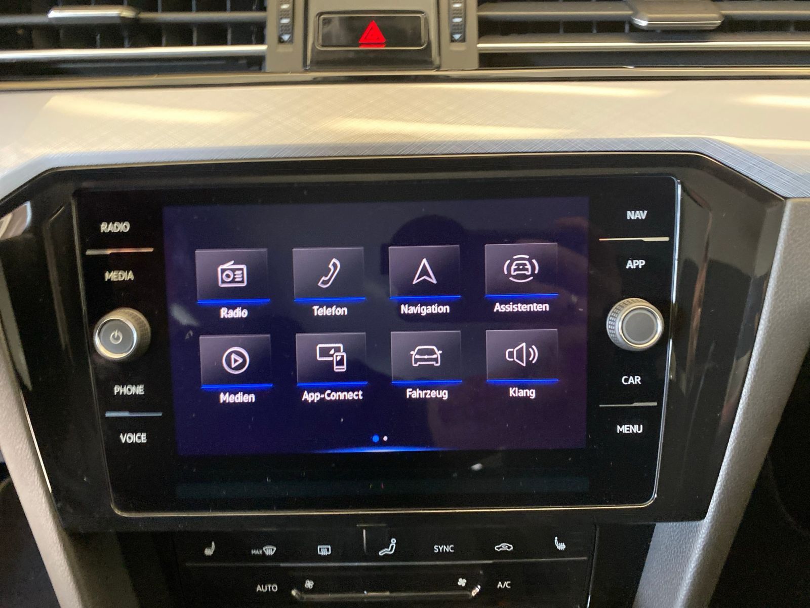 Volkswagen Passat - Bild 7