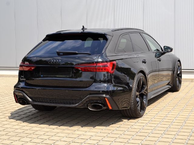 RS6 Avant 4.0 TFSI VOLL/DYNAMIK-PLUS/KERAMIK/AHK