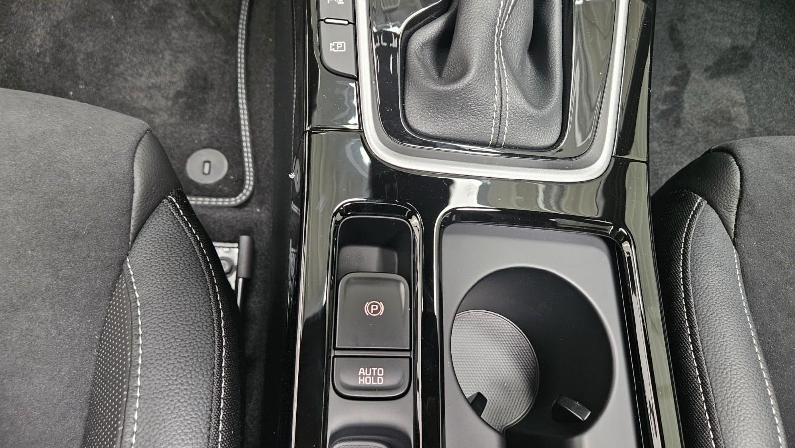 Kia CEED SW GT Line DCT Navi Pano Kamera Technologie