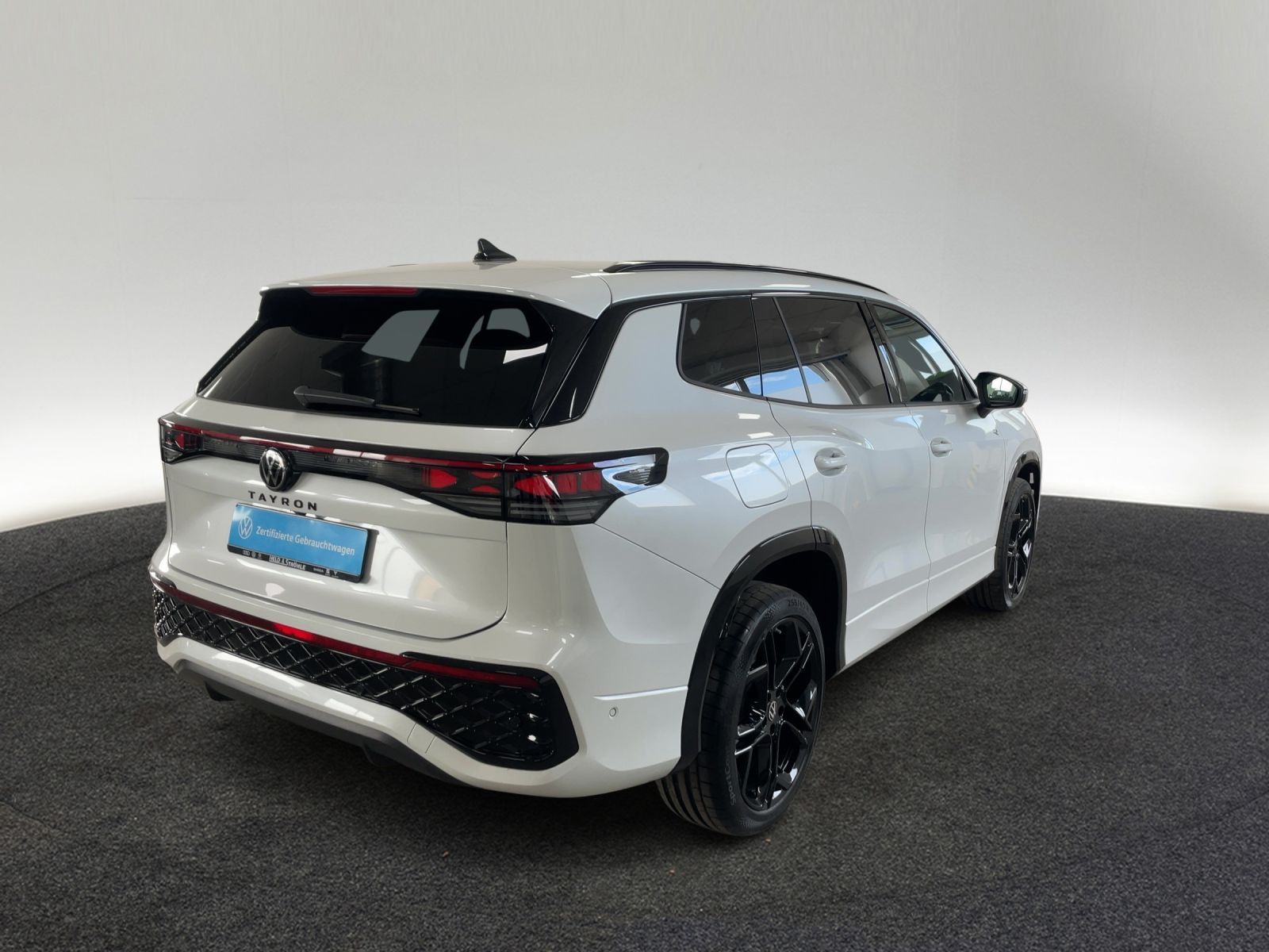 Volkswagen Tayron R-LINE BLACK eHybrid AHK PANO LEDER 20 foto 4