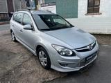 Hyundai i30 cw 1.4 Classic / 2.Hand / Klima / EURO 5 / - Hyundai i30 aus 2011: I30cw