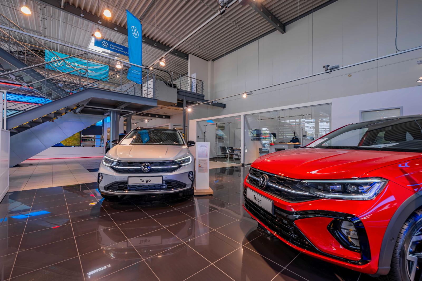 showroom-image-bottom