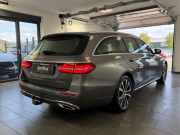 Mercedes E 220 - 6