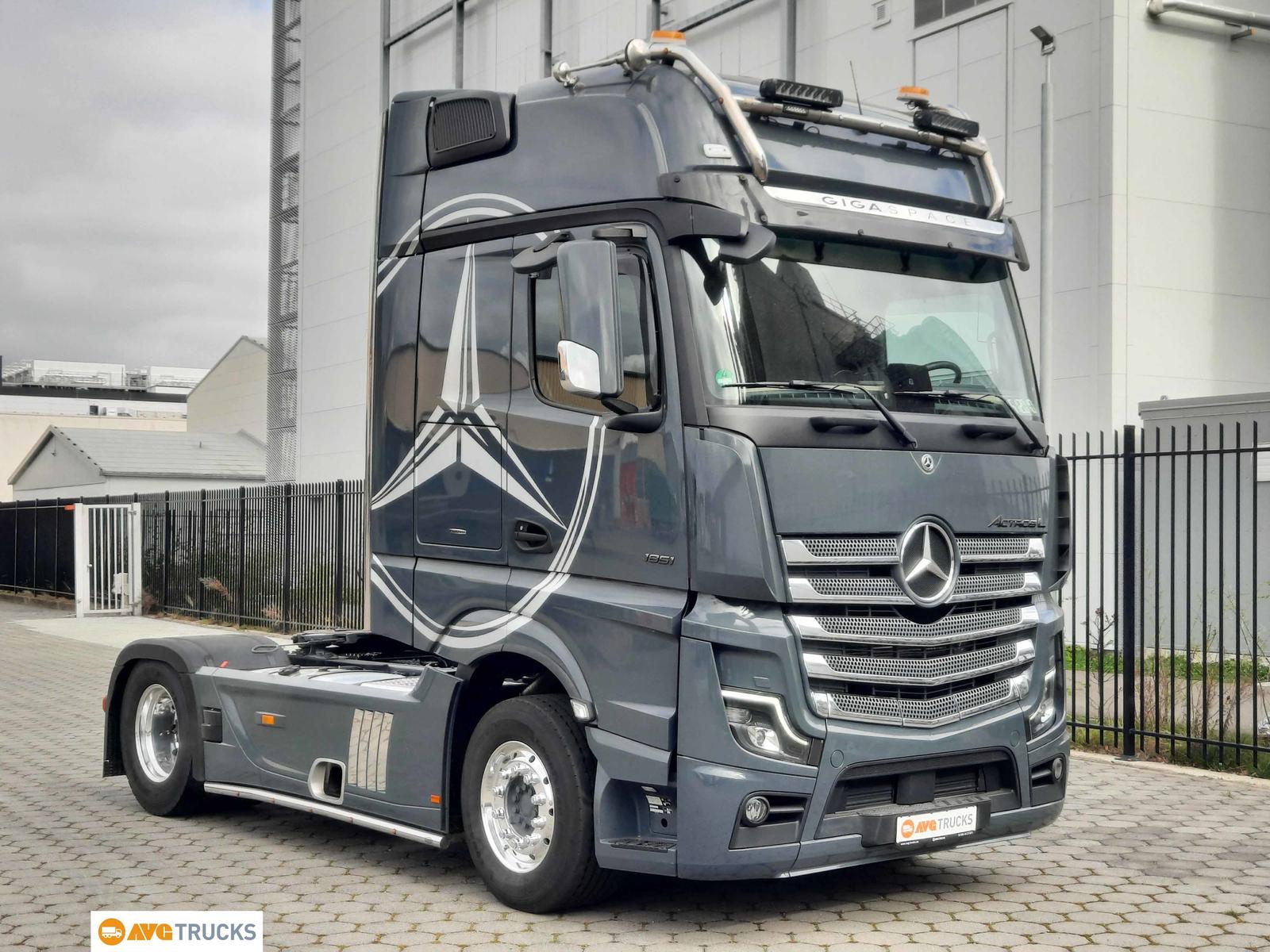 Mercedes-Benz 1851 LS ACTROS L Retarder Standklima Alu Leder