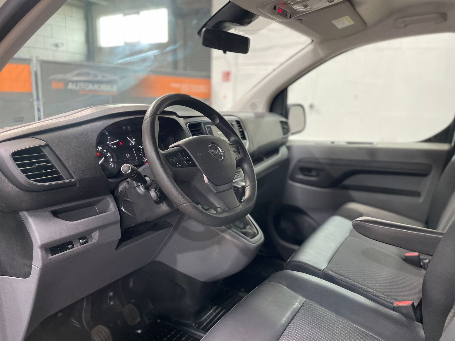 Fahrzeugabbildung Opel Vivaro Edition  L3 Sortimo#Kamera#CarPlay#Klima