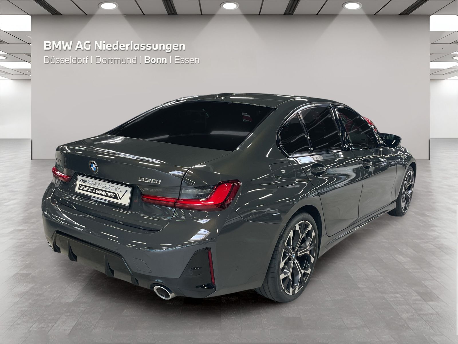 BMW 330 - Bild 4