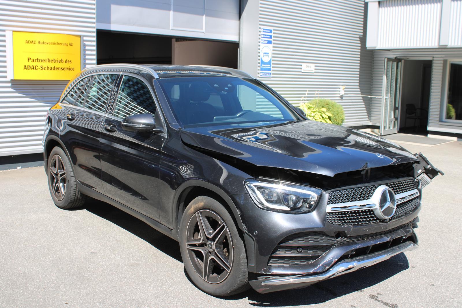 Mercedes-Benz GLC 300 d 4Matic AMG