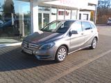 Mercedes-Benz B 180 Kamera Leder Xenon Navi  Alu - Mercedes-Benz B-Klasse Gebrauchtwagen in Essen