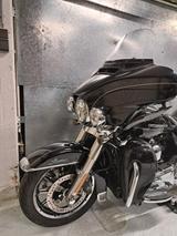 Harley-Davidson E Glide Ultra FLHTK - Harley-Davidson Motorräder in Berlin