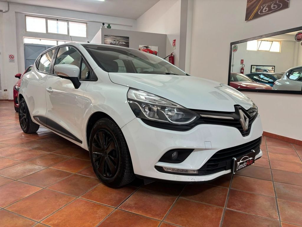 Image of Renault Clio