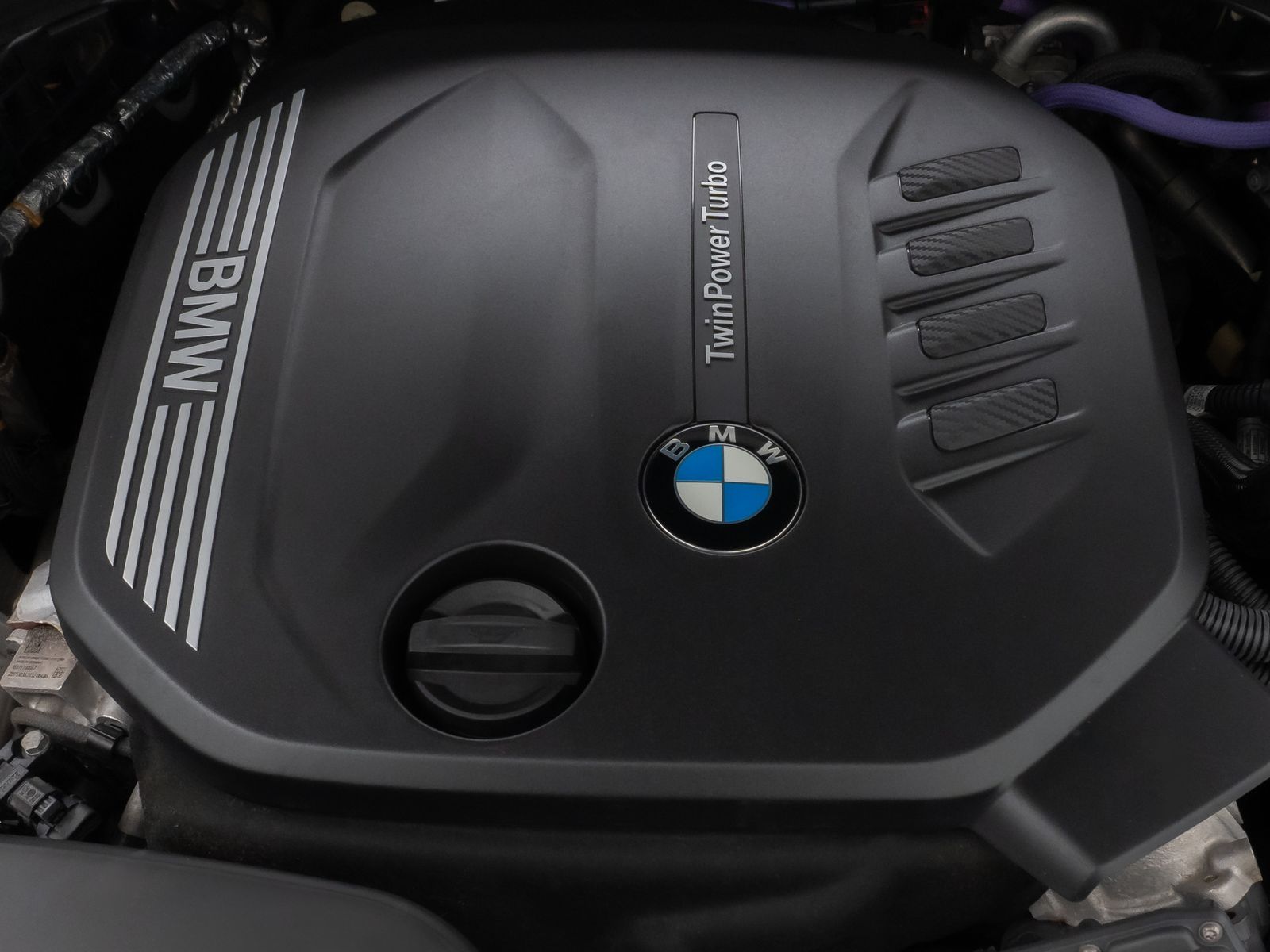 Fahrzeugabbildung BMW 320d M Sport Pro DAB H/K Fernlichtassist 19Zoll