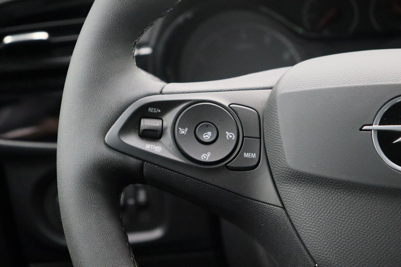 Fahrzeugabbildung Opel Corsa 1.2 F
