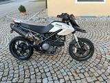 Ducati Hypermotard 796