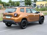 Dacia Duster II Comfort 4WD Navi Cam AHK - Dacia Duster Comfort mit Diesel-Antrieb