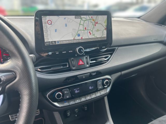 Fahrzeugabbildung Hyundai i30 N Performance 2.0 T-GDI EU6d El. Panodach Na