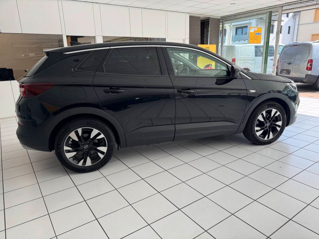 Image of Opel Grandland (X)