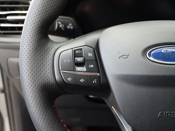 Ford Kuga ST-Line 1.5 AT AHK Navi Pano Kamera